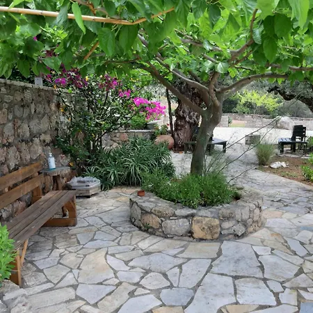 בית נופש Kripia