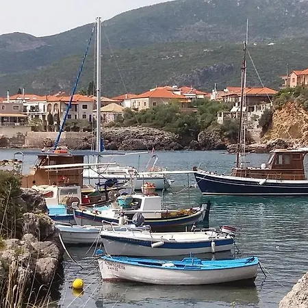 Kripia * Kardamyli
