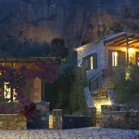 Kripia Tatil Evi