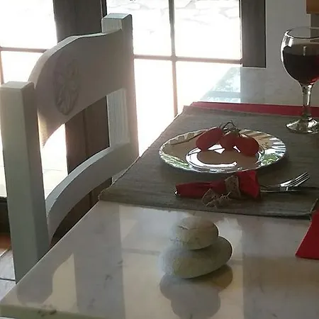 בית נופש Kripia קרדמילי